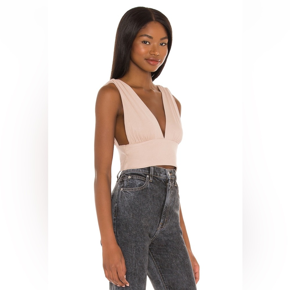 Superdown Victoria Ruched Top - Picture 2 of 4